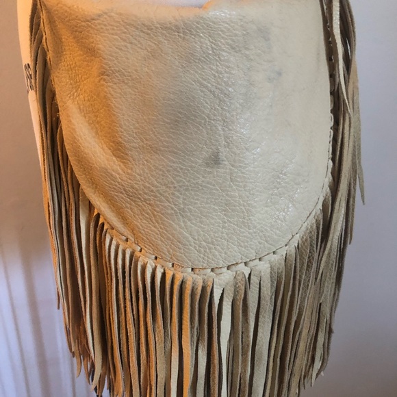 Buffalo leather purse with fringe and stone detail. - Picture 6 of 6
